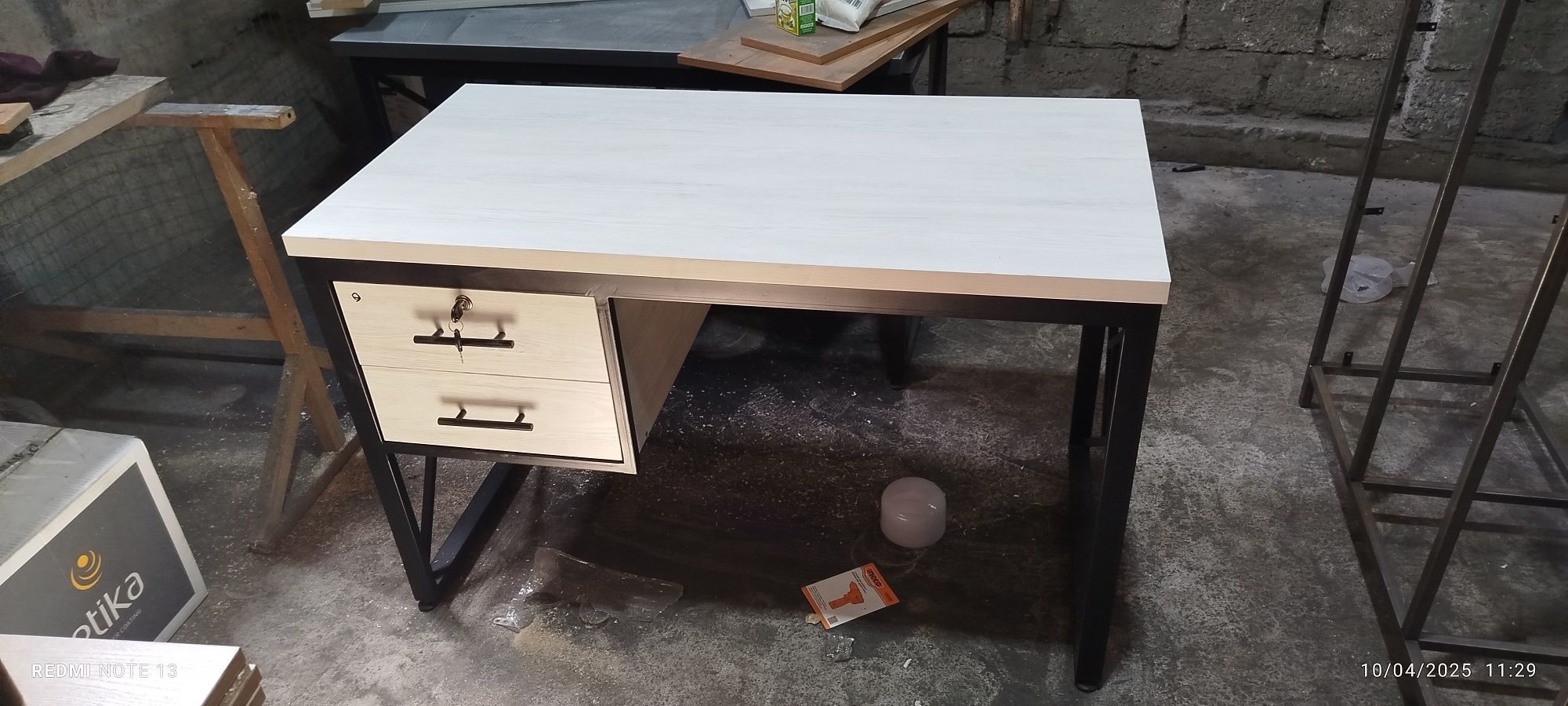 Loft stol tunbalik ishxona va ofislarga