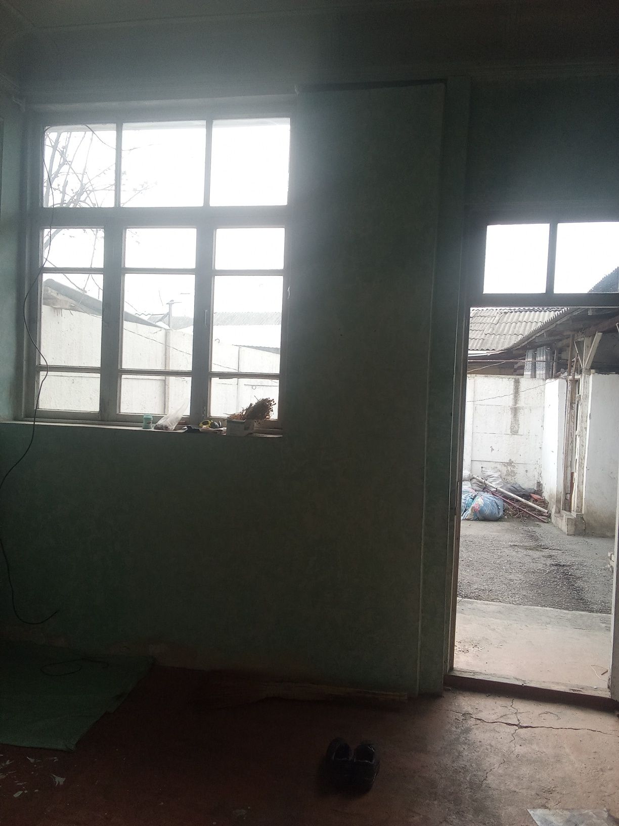 Продается дом земельный участок