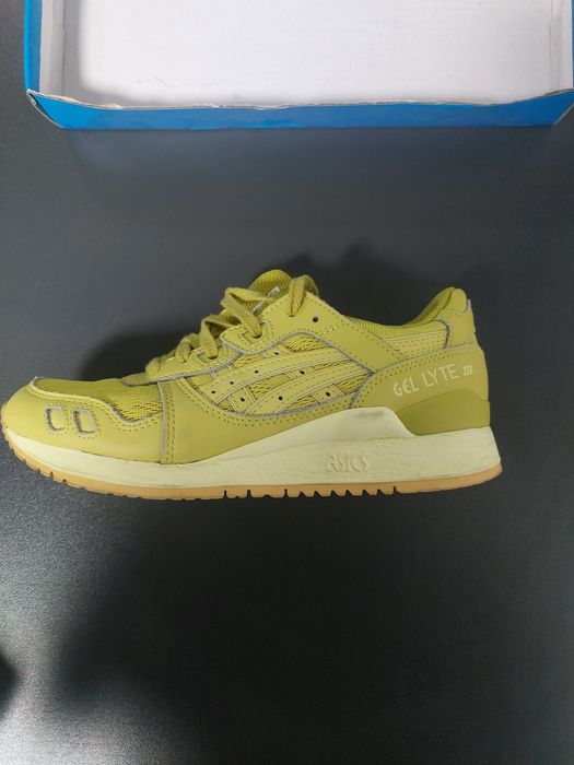 Adidasi dama asics