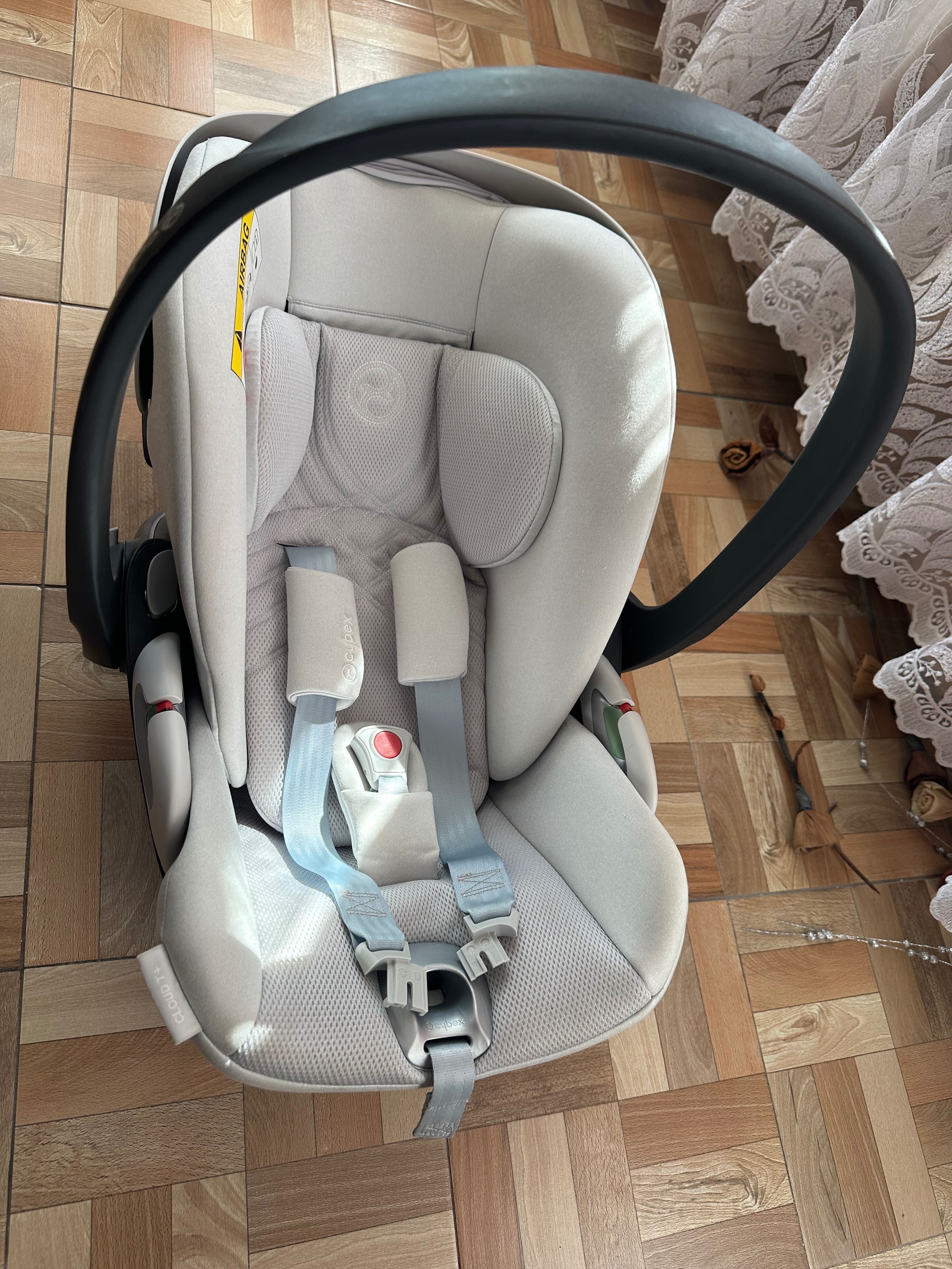Vând Scoică Cybex Platinum Cloud T Plus i-Size- light grey