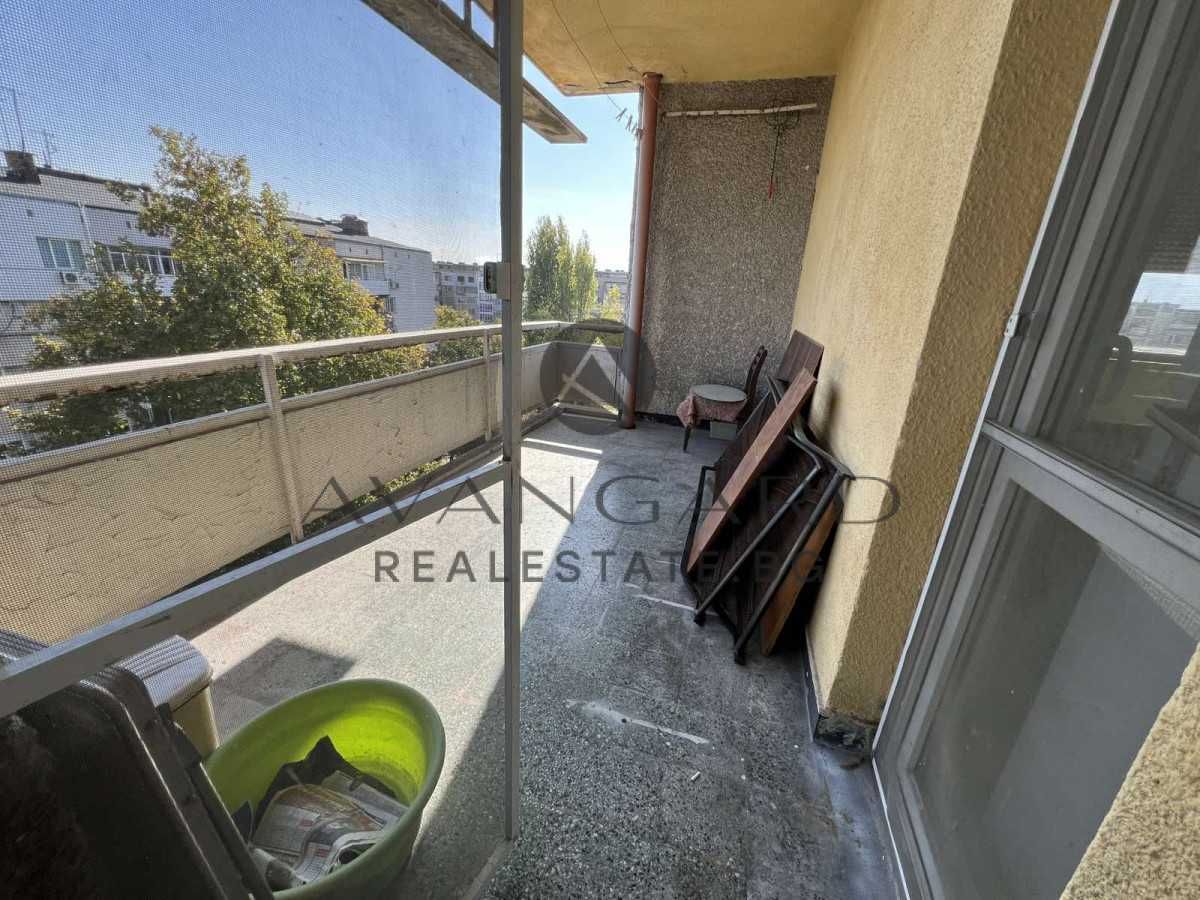 Продава се Тристаен апартамент в Пловдив, Кючук Париж - 116 кв.м за 1466 €/кв.м - Снимка #10