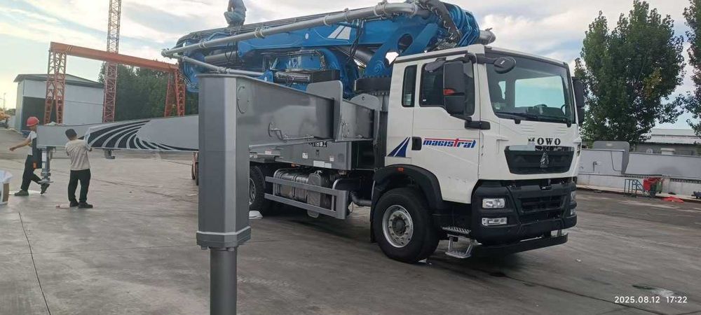Производительность насоса 180 куб.м/ч. бетононасос помпа 52 метр HOWO