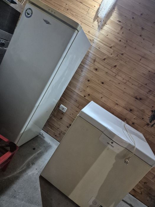 Lada frigorifica/ congelator