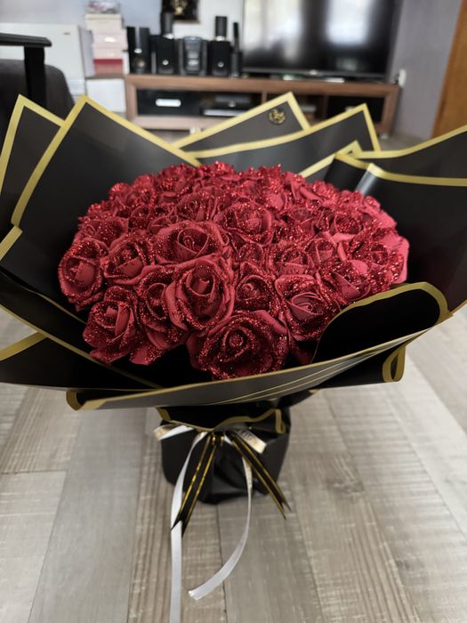 Букет от вечни рози