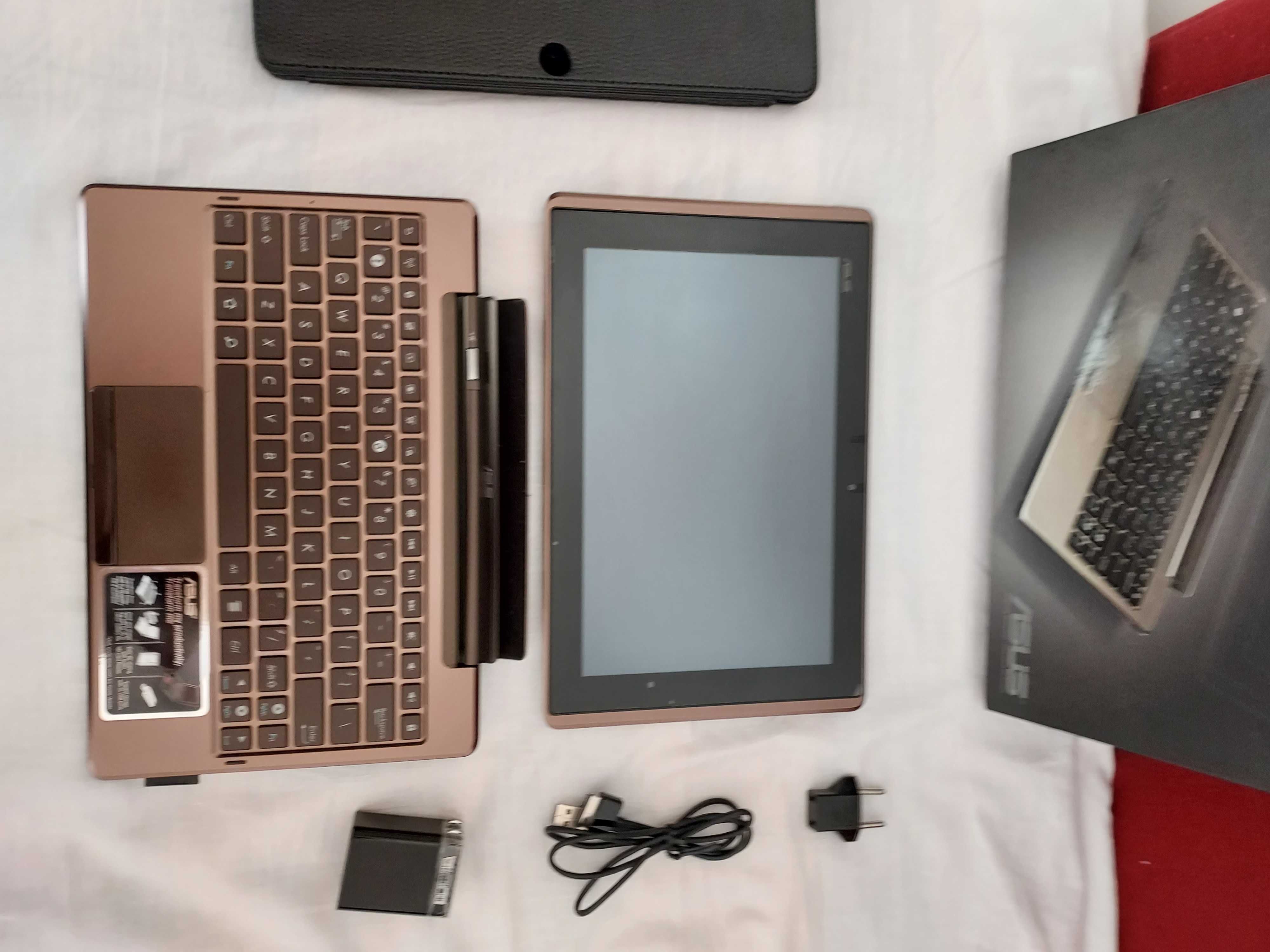 Asus Transformer TF101, notebook si tableta ,noua la cutie + cadou