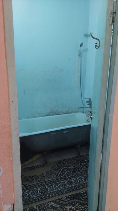 Продаётся 1х комнатная квартира 4этаж