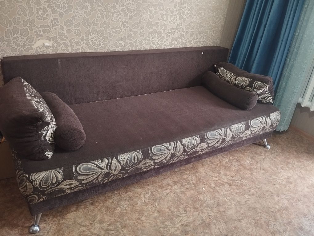 Продаётся диван 35000