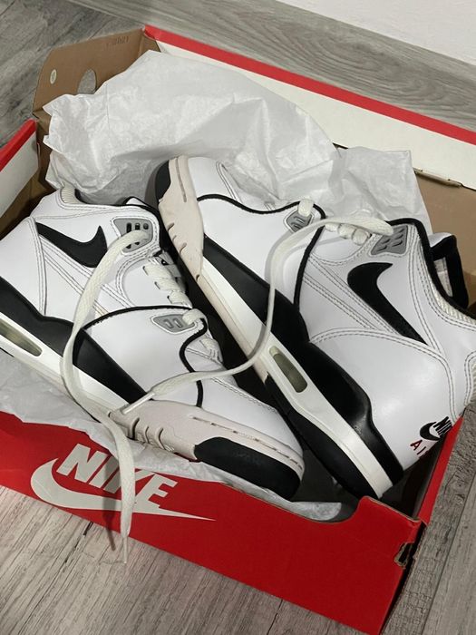 Vand Adidasi Nike Air Flight ‘89