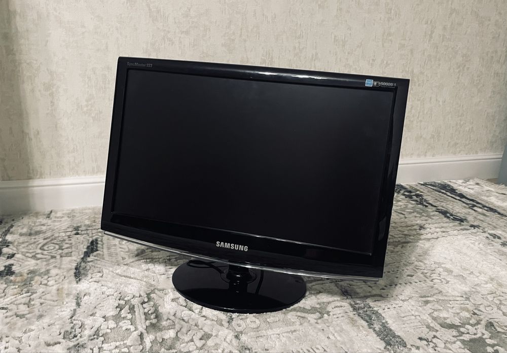 Монитор Samsung SyncMaster 933SN
