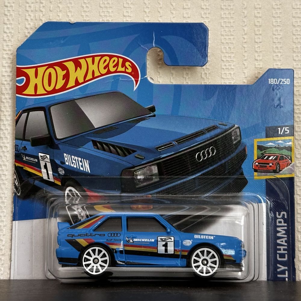 Hot Wheels ‘87 Audi Quattro червен и син