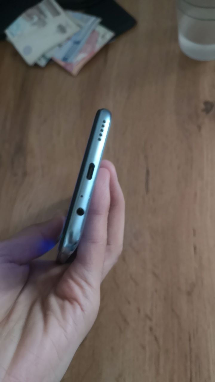 HUAWEI Y9 s ideal toza