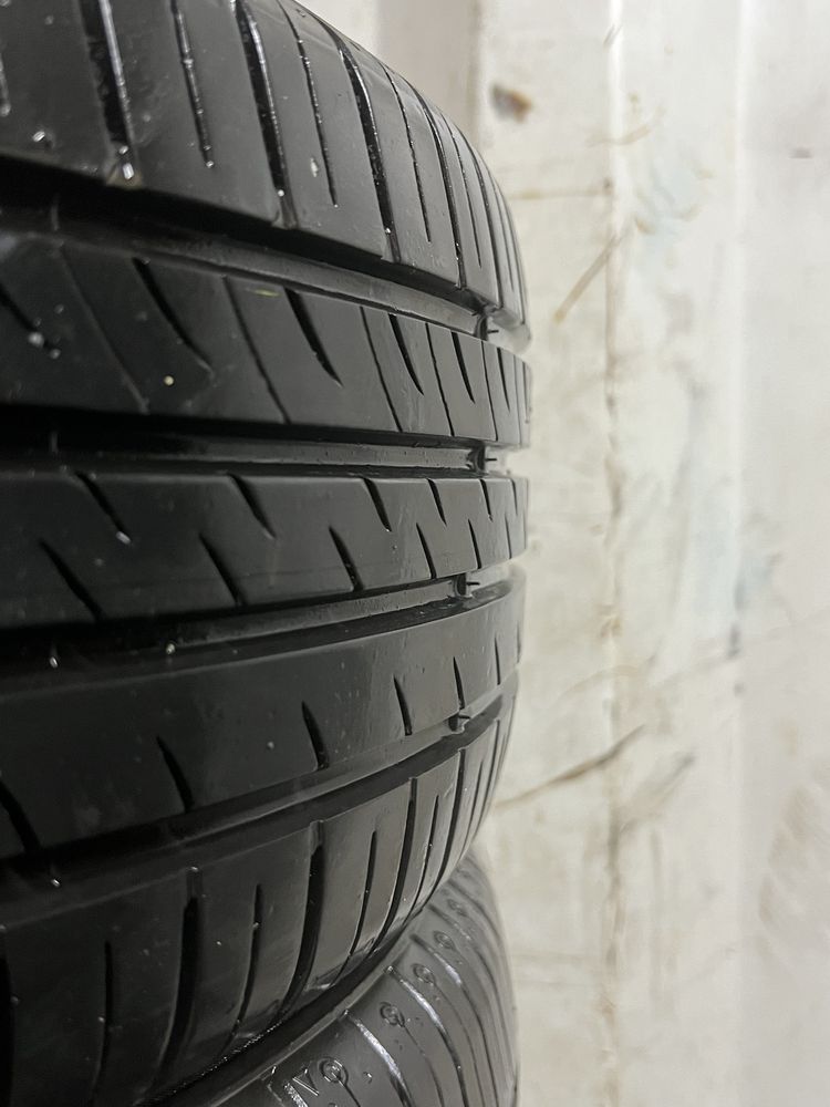 Продам летние шины 205/55 R16 Kumho (корейская) 2323 года