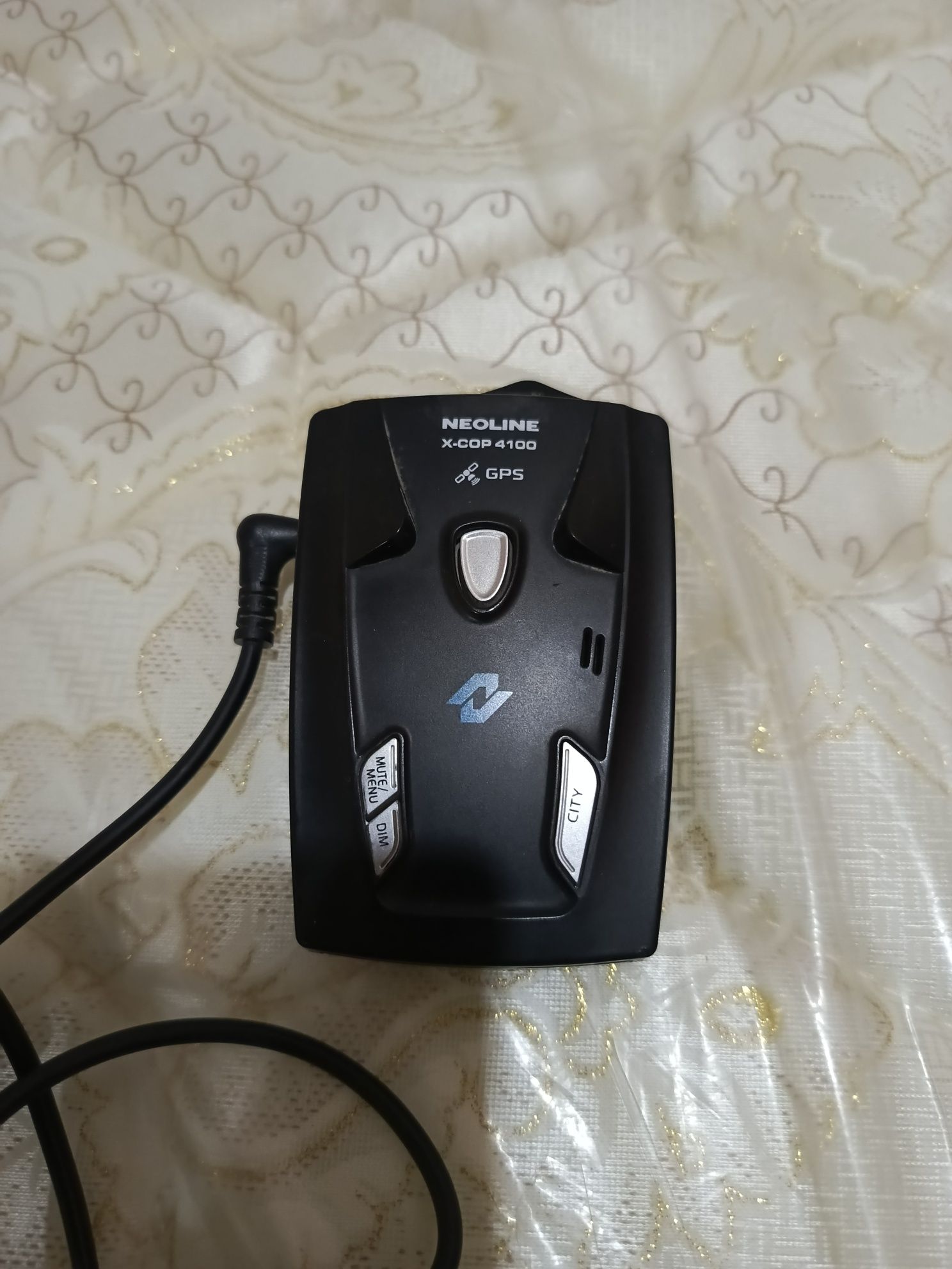 neolayn 41.00  sotiladi