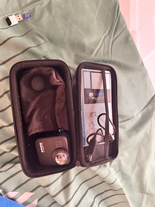 Camera Go Pro Max 360 cu card 256G si cititor incluse