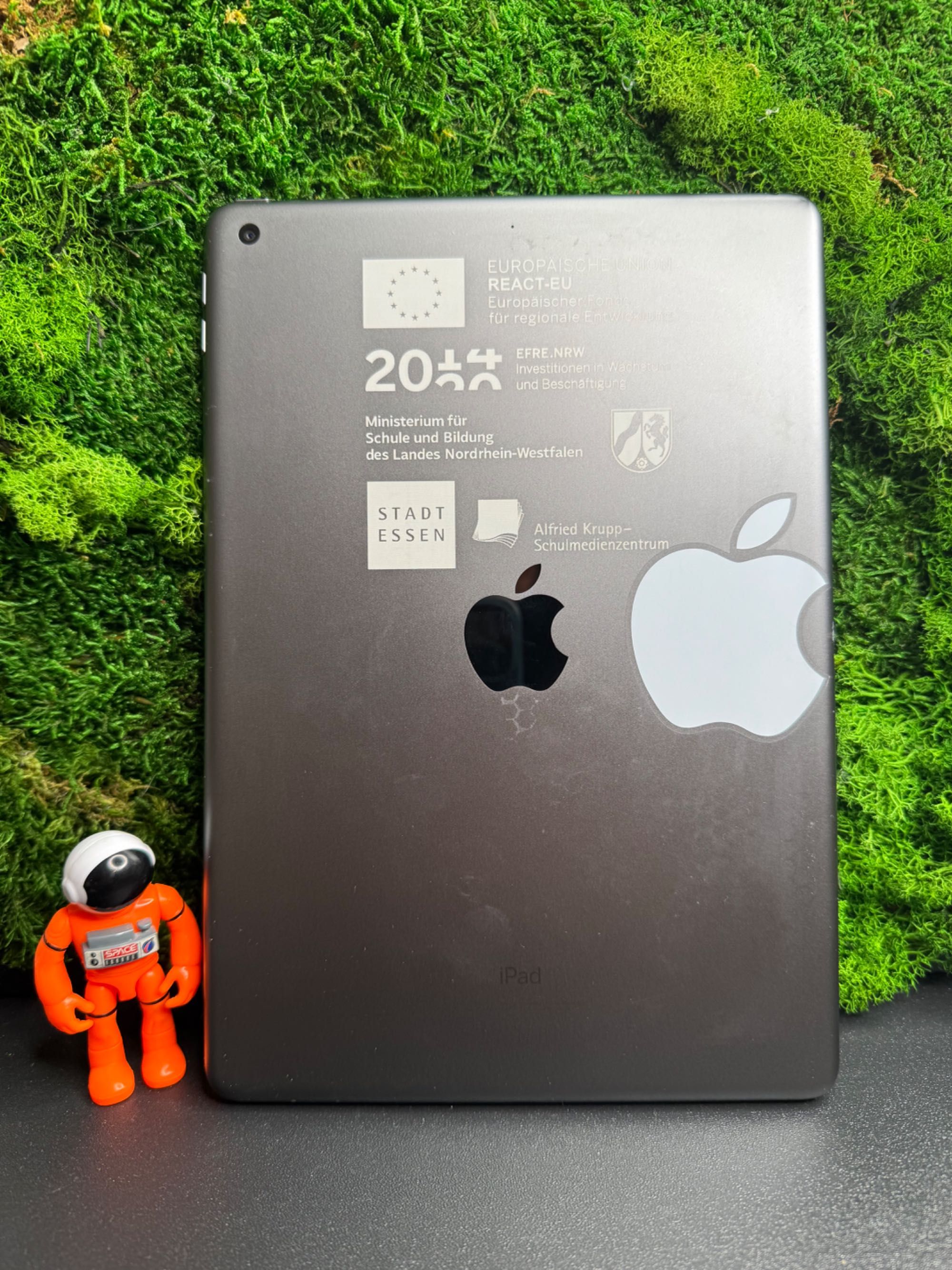iPad 9th Generatia 9 64GB WiFi