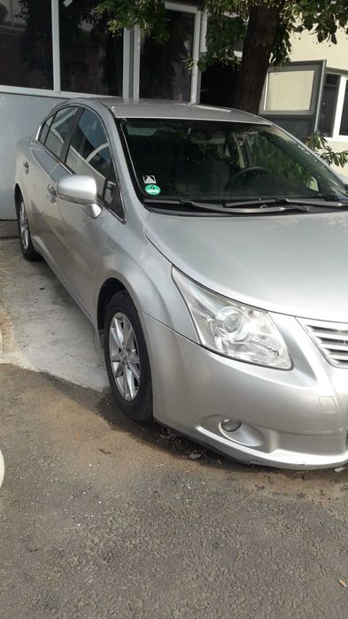 Toyota Avensis 1.8 cutie automata,defecta