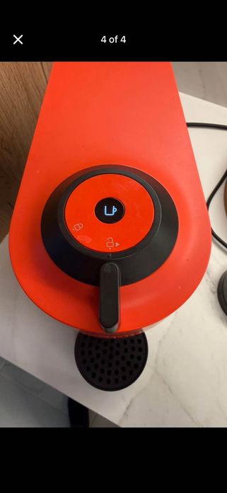 Кафе машина NESPRESSO