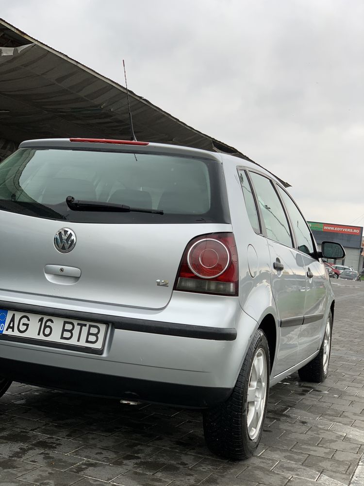 Volkswagen polo 1.2 Benzină