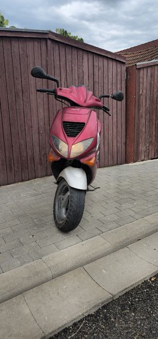 Scuter, moped Peugeot