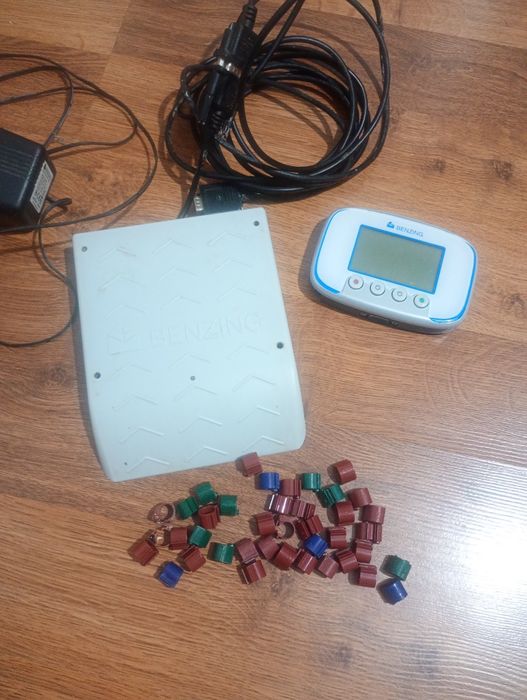 Vând ceas porumbei Benzing G2 + 40 cipuri