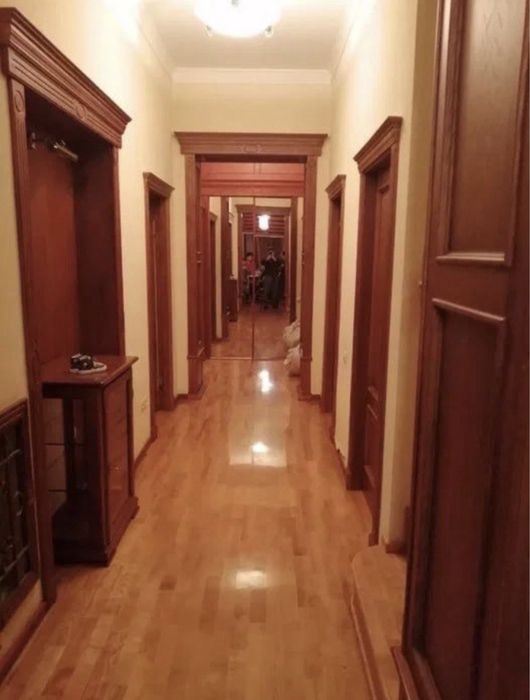 Продается Дом! 4 сотки земли Уста -Ширин