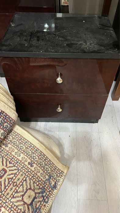 Продается зеркало тумба