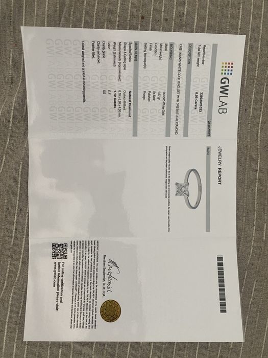 Inel din aur alb, cu diamant natural de 1,12 carate