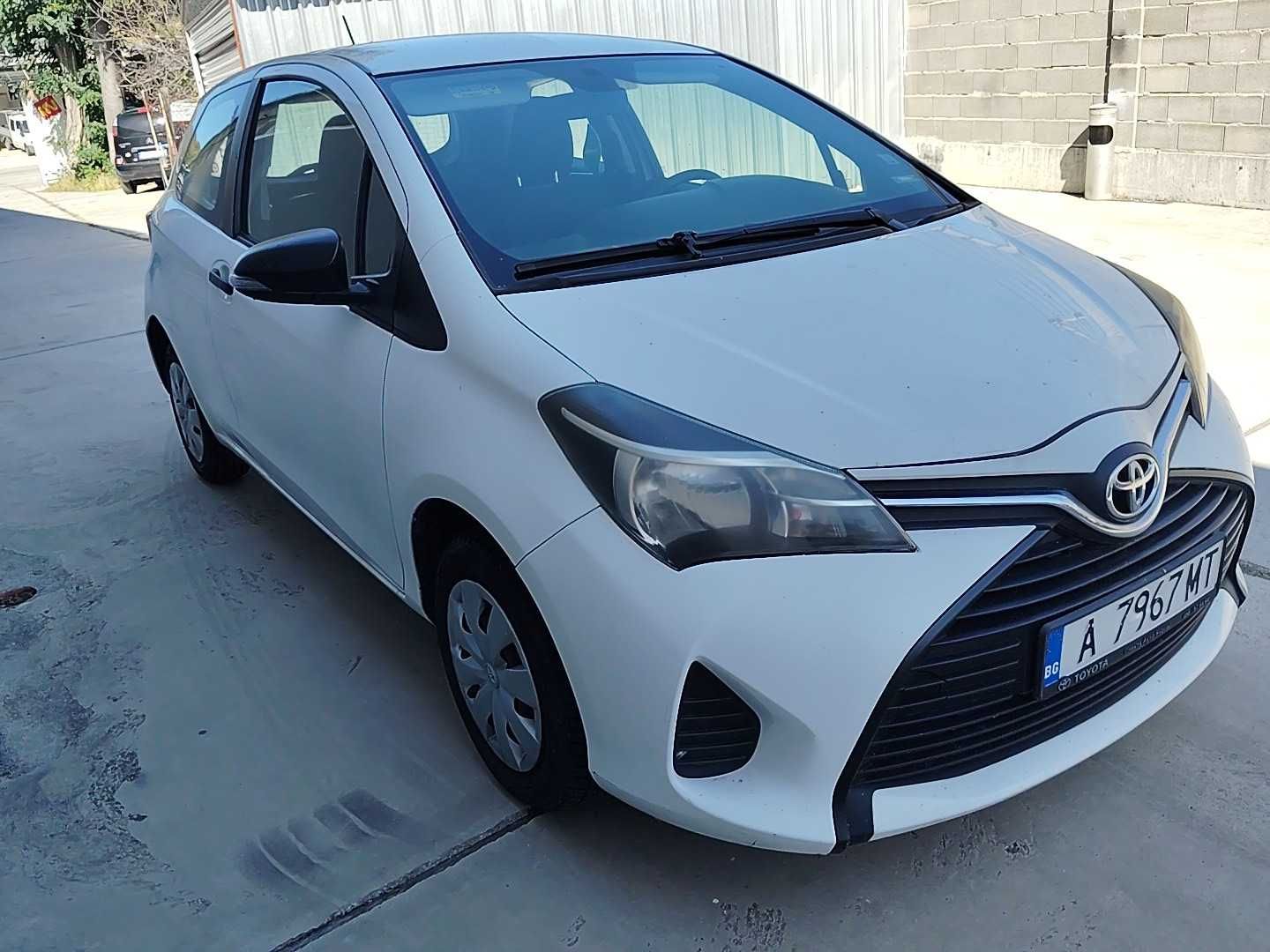 Toyota Yaris товарна на газ ПБ.