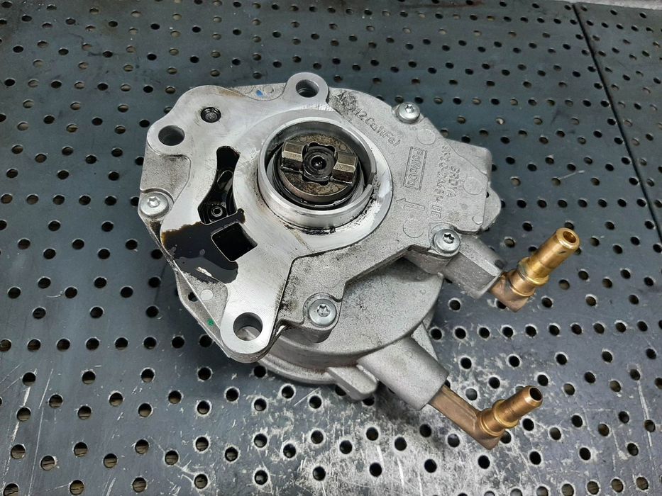 pompa vacuum   3.0 d 306dt euro 6 land range rover vogue 4 l405  dupa 2015 9h2q-2a451-be