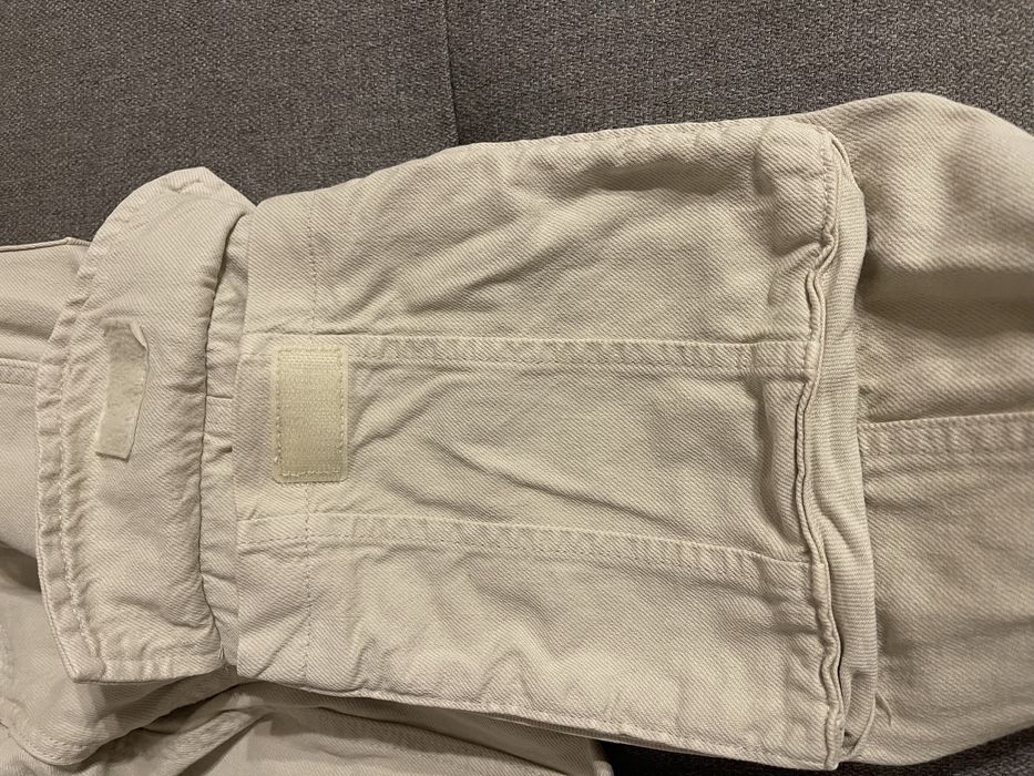 Blugi dama crem Bershka