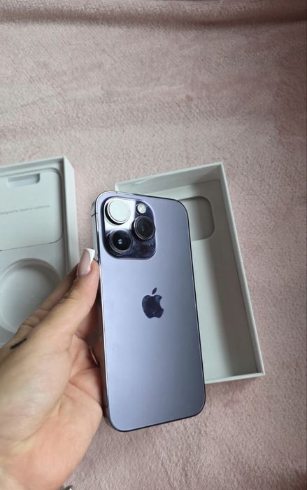vand iphone 14 pro , deep purple,125 GB +4 huse mobilfox si o folie