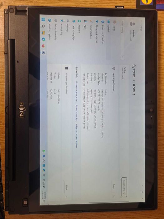 Laptop 13.3 Fujitsu Touch Screen