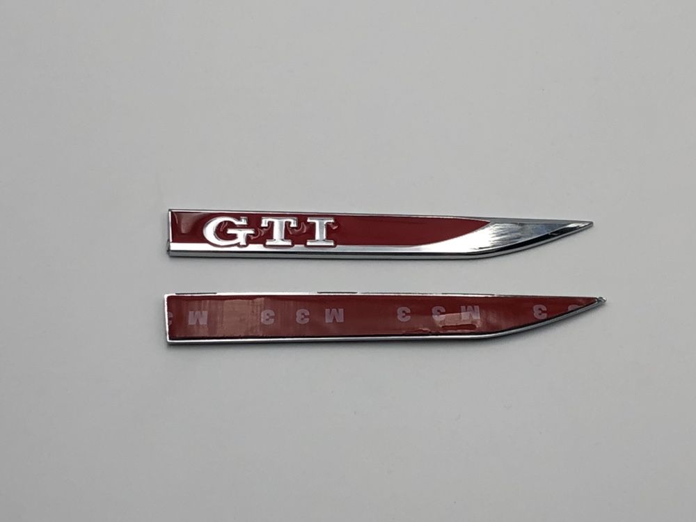 Embleme VW GTI aripi rosu