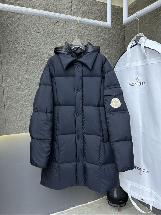 Geaca Moncler , calitate premium , pe comanda , noua , S