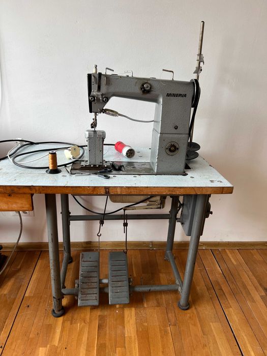 Masina de cusut piele, marochinarie, incaltaminte, Minerva