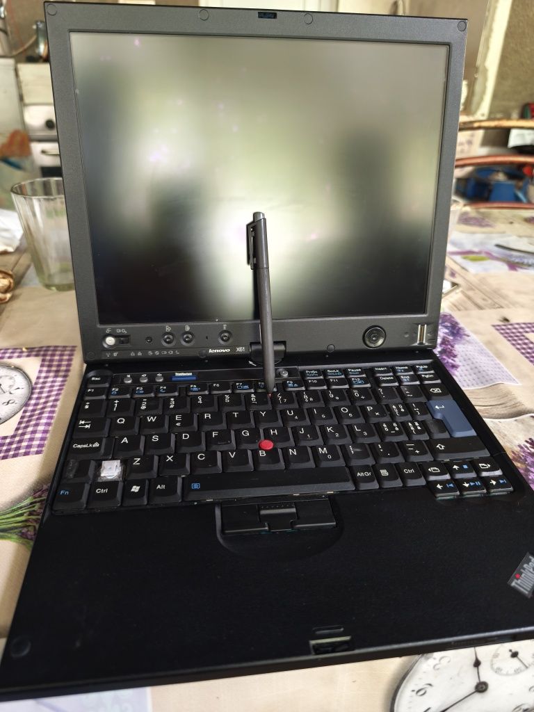 Lenovo Thinkpad x61- touchscreen- за части