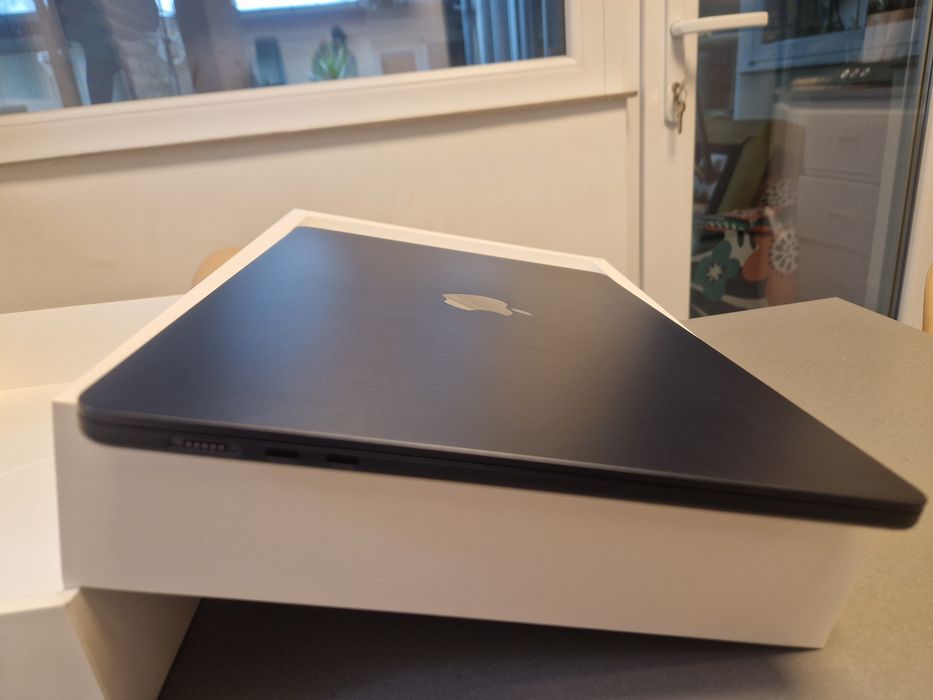 MacBook book air 15
