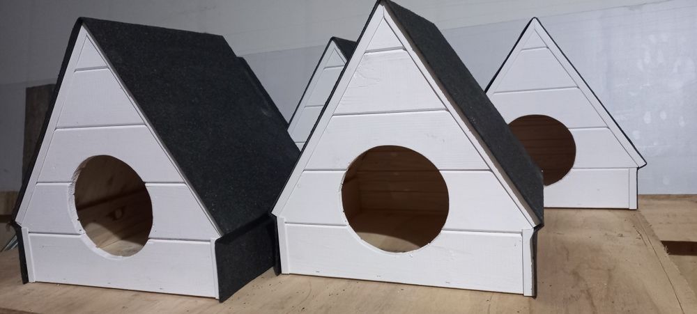 Casute A-frame pentru pisici