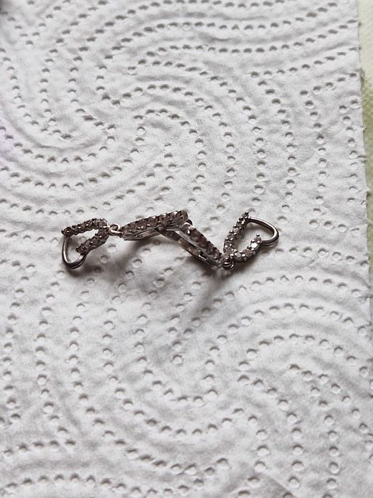 Cercei din argint cu inimă și pietre – stare impecabilă