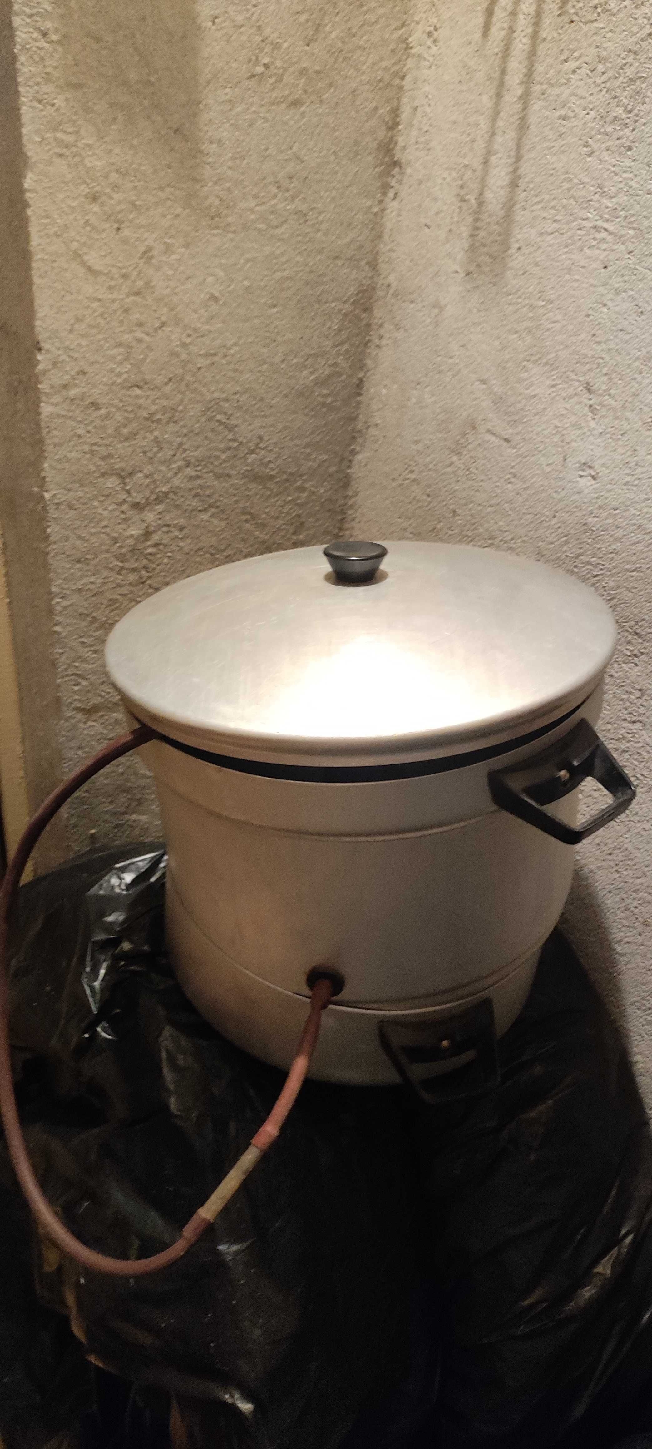Продавам соковарка