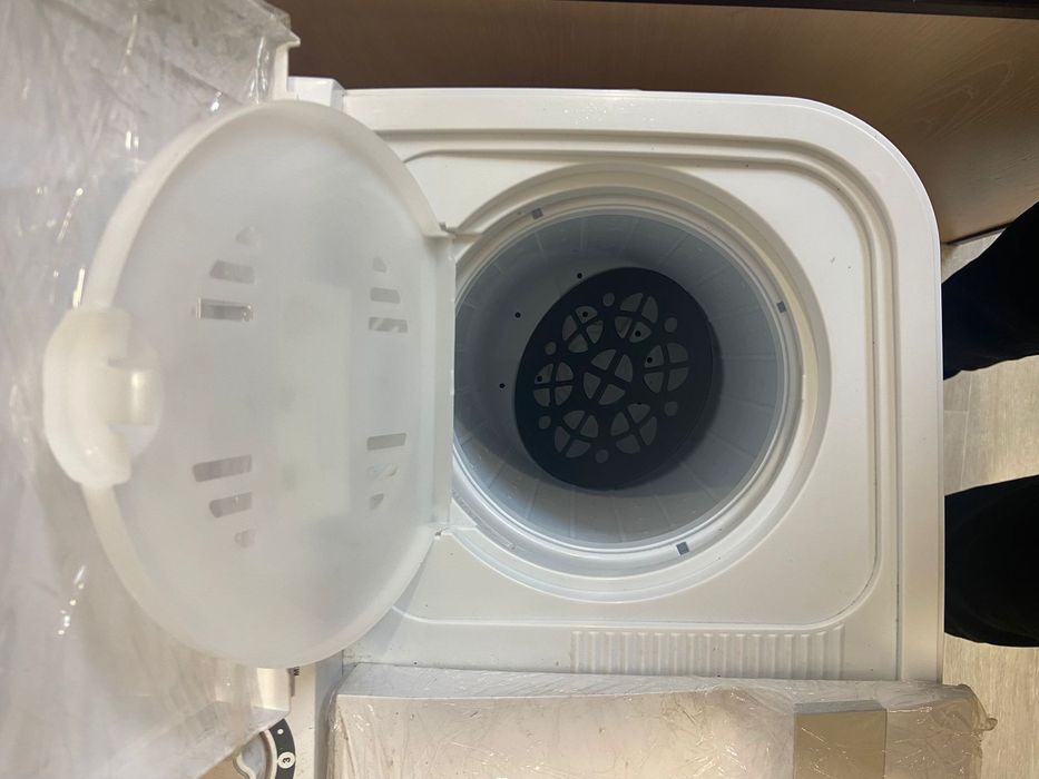 Стиральная машина полу автоматическая