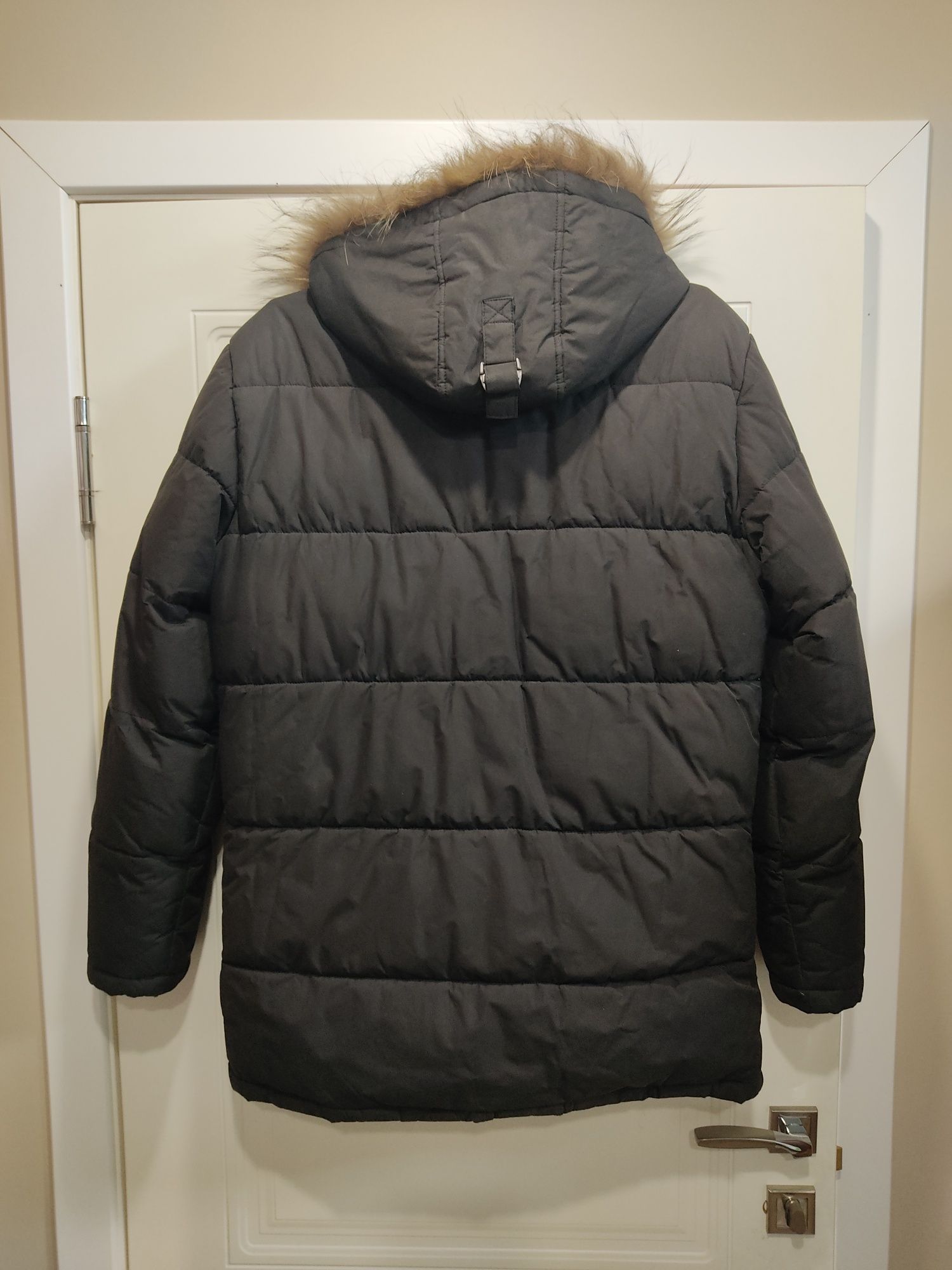 Зимняя мужская куртка с натуральным мехом