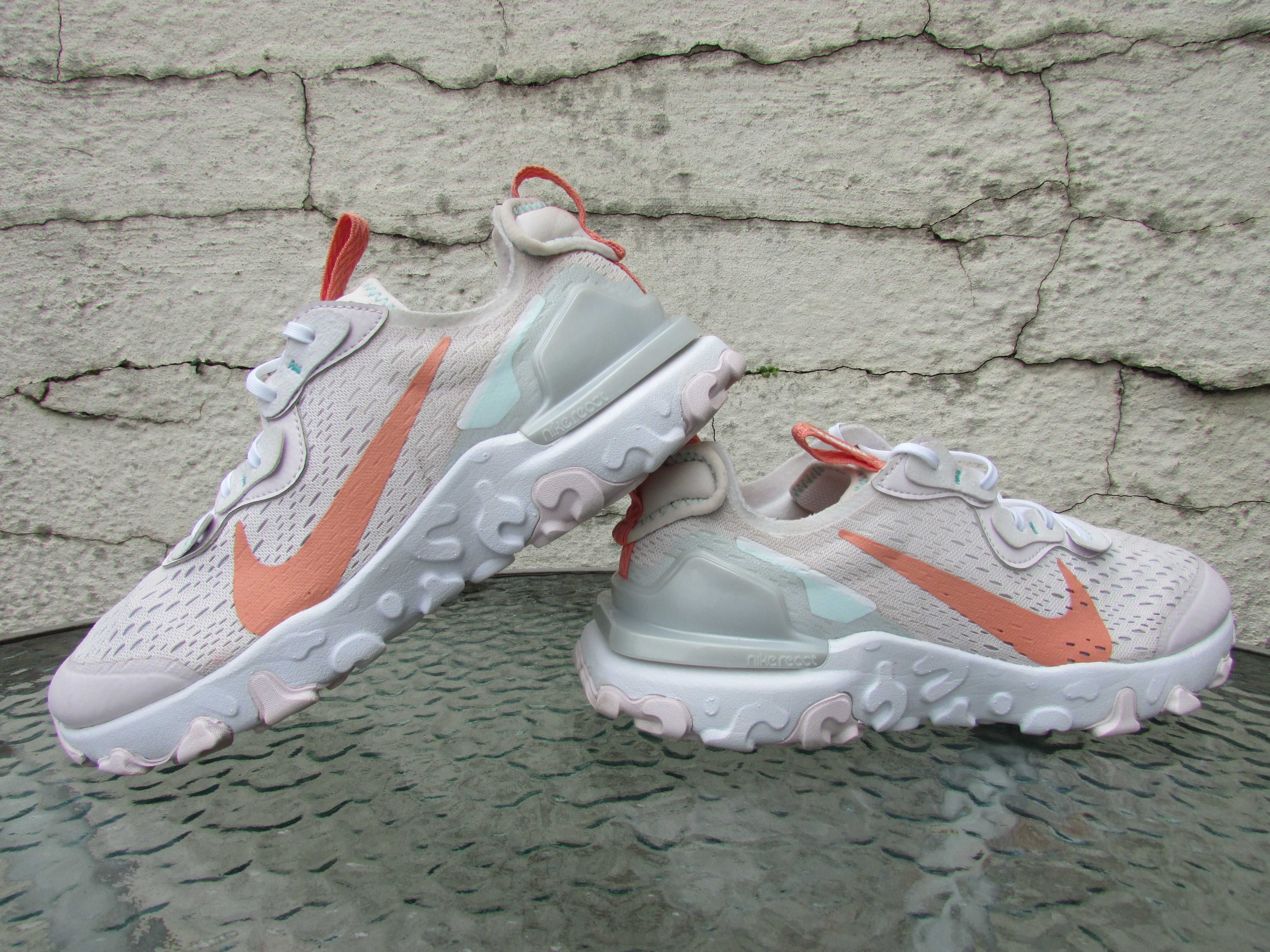 Дамски маратонки Nike React Vision Light Bliss