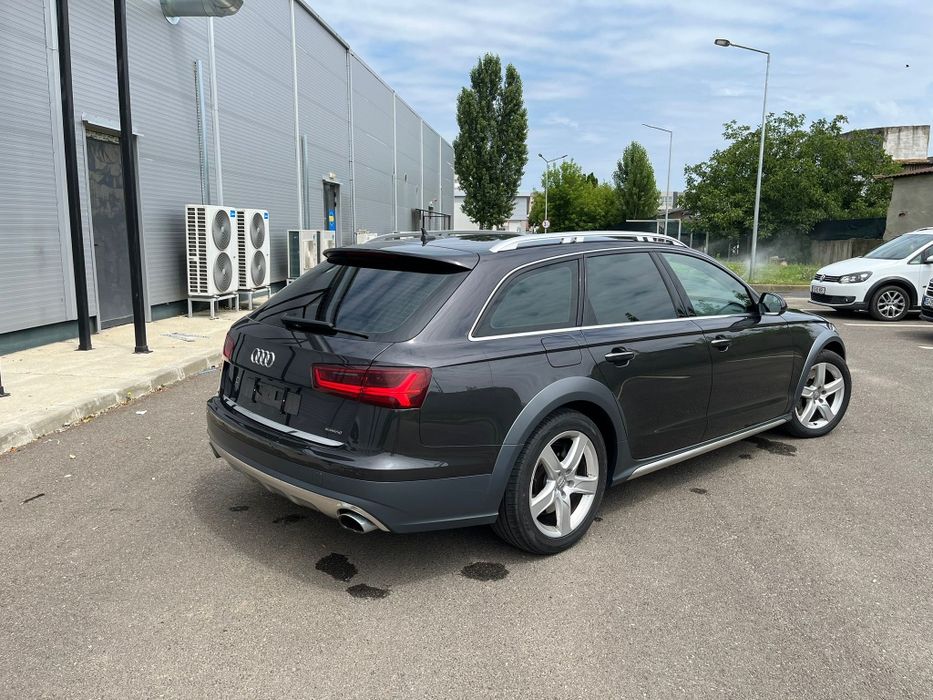 Audi A6 Allroad Competition 320cp suspensie pneumatica