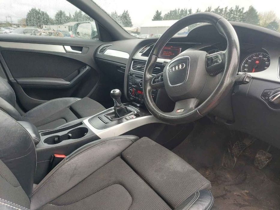 Usa dreapta spate Audi A4 B8 2009 AVANT QUATTRO CAHA 2.0 TDI 170Hp