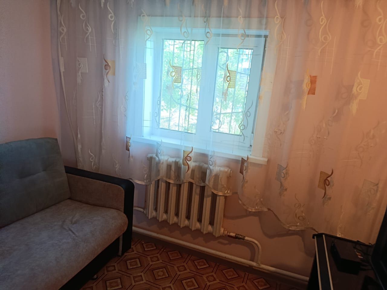 Сдам част дом с цен отоп в Черемушках