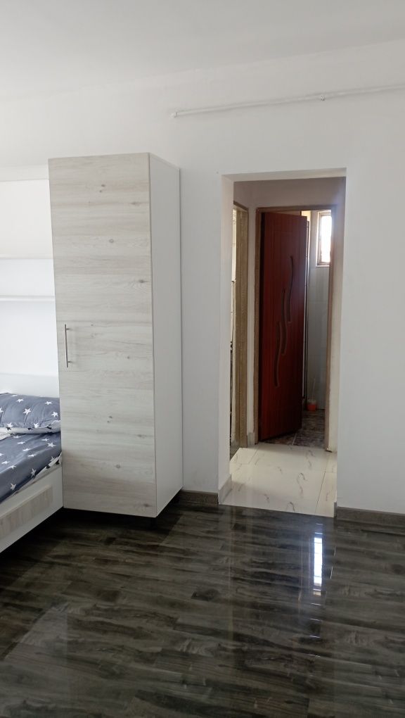Vând garsonieră complet mobilată și utilată totul nou și modern