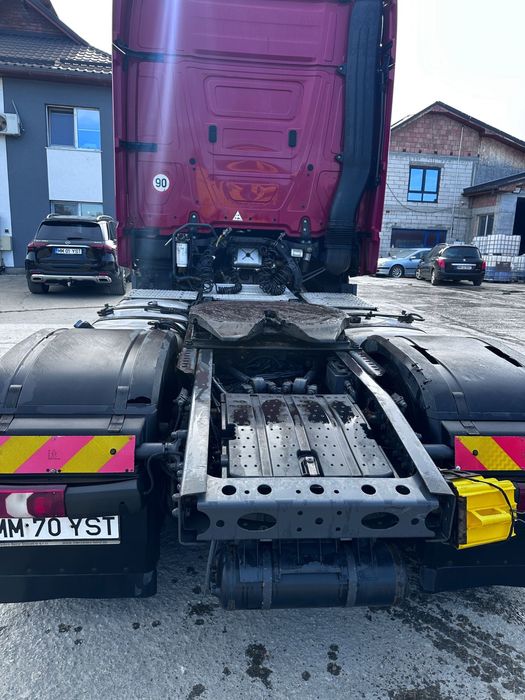 Mercedes Actros+ Schmitz