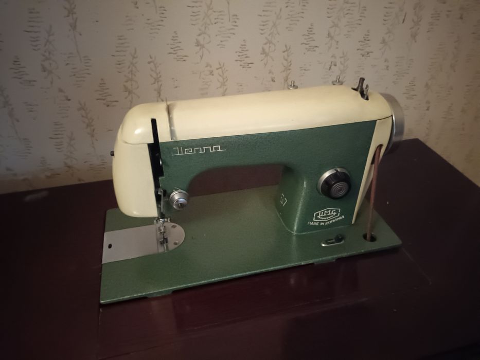 Masina de cusut vintage Ileana