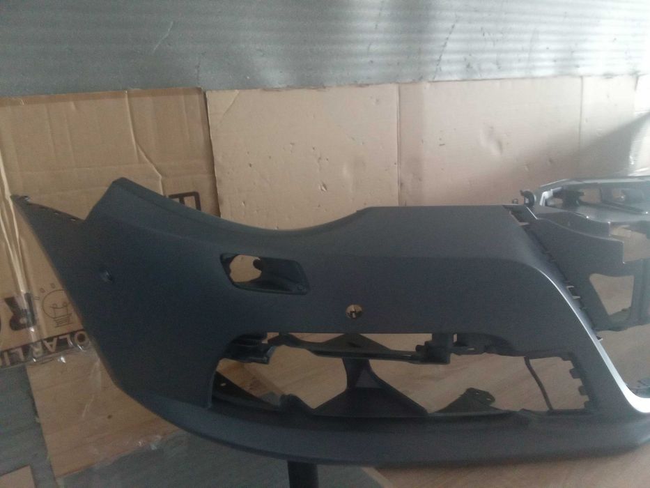 Bara fata VW PASSAT CC Spalator,4xSenzori 2008-2012 Grunduita